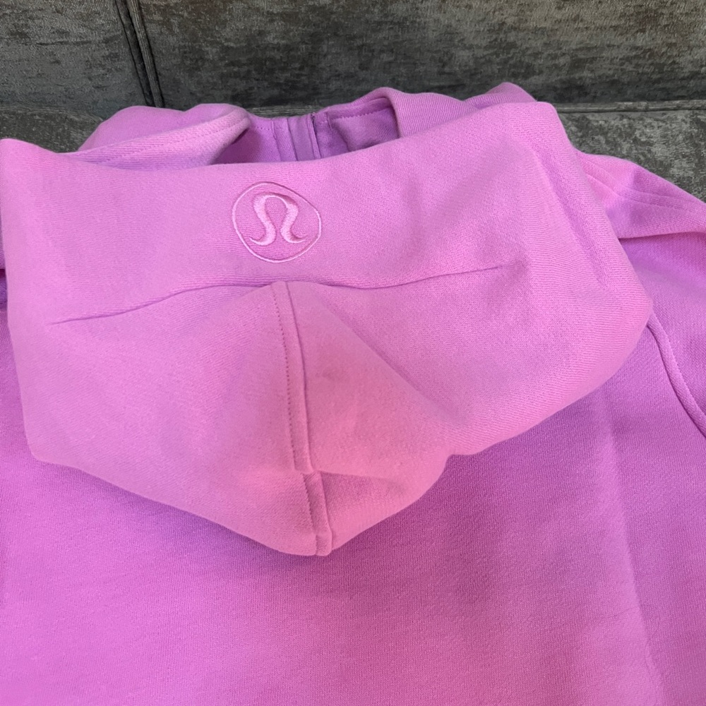 NWT Lululemon Scuba Oversized
Full-Zip Hoodie - Picture 4 of 6